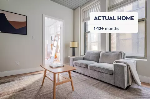 8 Whittier Pl, Boston, MA 02114
