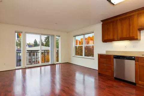 4218 Stone Way N, Seattle, WA 98103