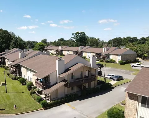 632 23rd St E, Tuscaloosa, AL 35401