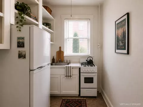 1126 SW 12th Ave, Portland, OR 97205