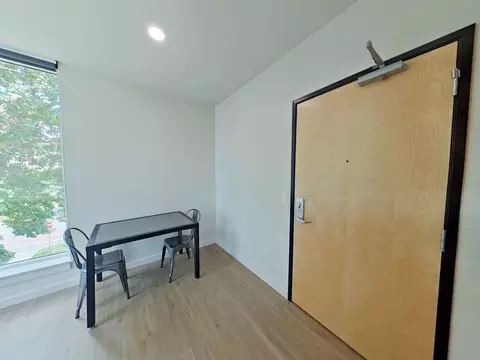 1125 Ferry St, Eugene, OR 97401 photo 8