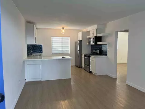255 S Avenue 55, Los Angeles, CA 90042