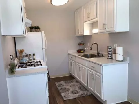 13312 Community Rd, Poway, CA 92064
