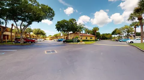 701 E Bay Dr, Largo, FL 33770 photo 21