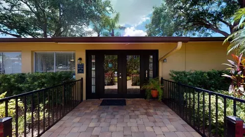 701 E Bay Dr, Largo, FL 33770 photo 22