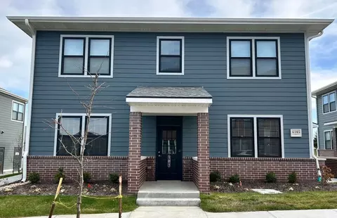 6108 Coventry Dr, Elkhorn, NE 68022