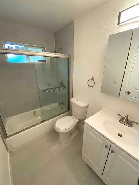 1590 Ontario Dr, Sunnyvale, CA 94087
