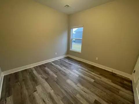 1622729 W Ike Ct, Goddard, KS 67052