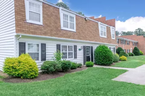 1640 Johnson Rd, Petersburg, VA 23805