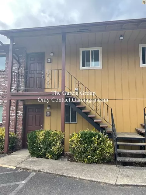 581 Holmes Ln, Oregon City, OR 97045