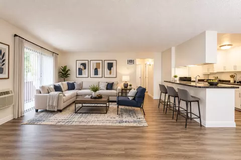 570 S Lincoln Ave, El Cajon, CA 92020