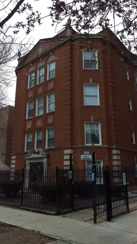 1508 W Fargo Ave, Chicago, IL 60626