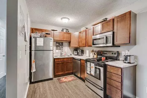 1230 Cheri Ln NE, Columbia Heights, MN 55421 photo 2
