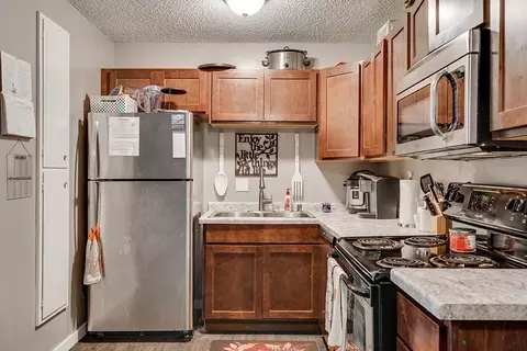 1230 Cheri Ln NE, Columbia Heights, MN 55421 photo 3