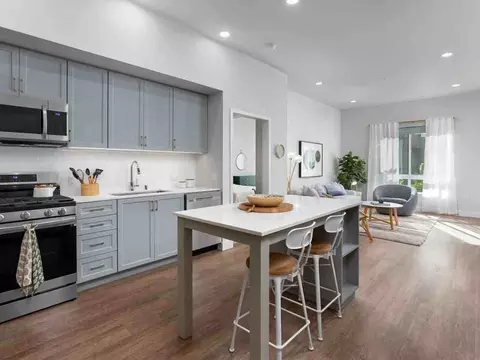185 S State College Blvd, Brea, CA 92821 photo 2