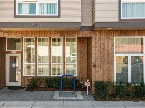 8130 SE Woodward St, Portland, OR 97206