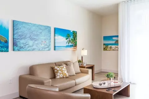 777 N Ocean Dr, Hollywood, FL 33019