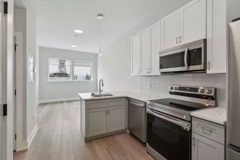 342 W Girard Ave, Philadelphia, PA 19123