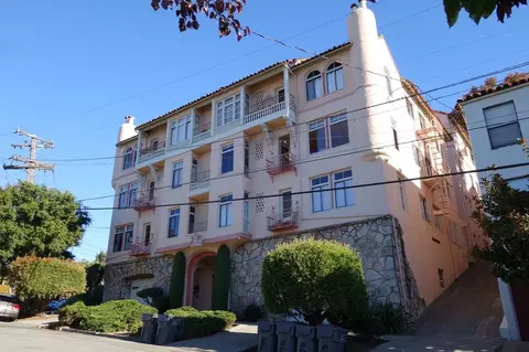 882 Cleveland St, Oakland, CA 94606