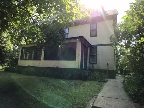 893 Fry St, Saint Paul, MN 55104