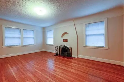 708 NW 20th Ave, Portland, OR 97209
