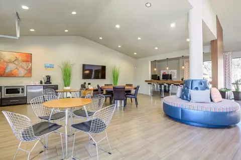 265 N Gilbert Rd, Mesa, AZ 85203