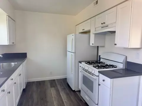 8619 Sandy Bev Ln, Lemon Grove, CA 91945