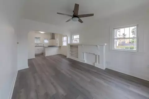 4463 48th St, San Diego, CA 92115