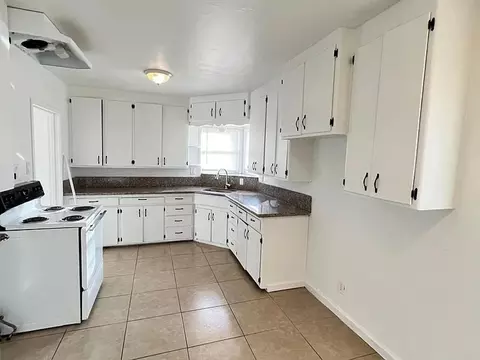 235 E Coolidge Ave, Modesto, CA 95350 photo 10