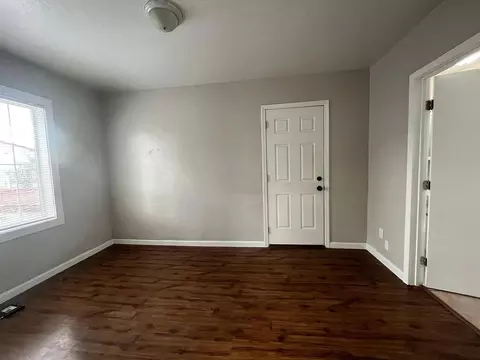 235 E Coolidge Ave, Modesto, CA 95350 photo 13
