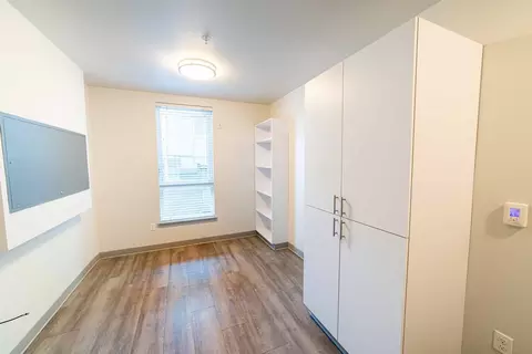 4516 Meridian Ave N, Seattle, WA 98103 photo 8