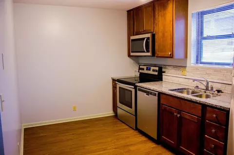 2430 Q St, Lincoln, NE 68503