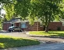 1210 Sanpat Ln, Carbondale, IL 62902
