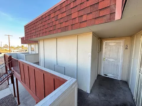 5320 Swenson St, Las Vegas, NV 89119