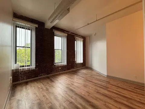 509 Delaware St, Kansas City, MO 64105