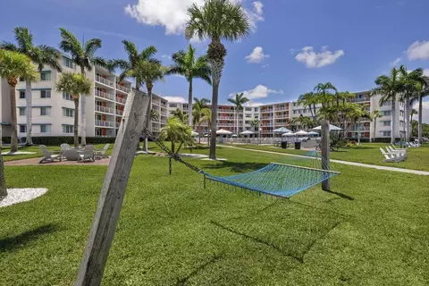 1885 Shore Dr S, South Pasadena, FL 33707 photo 19