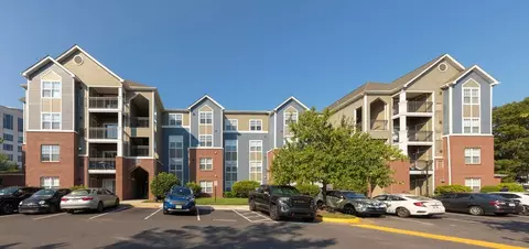 13000 Wilkes Way, Herndon, VA 20170 photo 10
