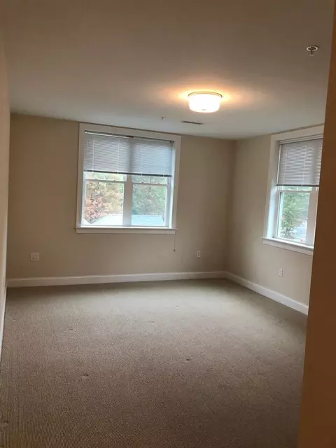 30 Taylor Dr, Reading, MA 01867 photo 14