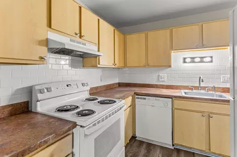 21800 Coolidge Hwy, Oak Park, MI 48237 photo 8