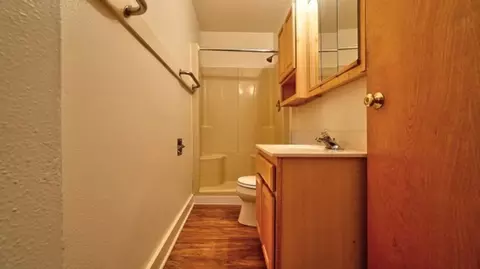 810 E Gorham St, Madison, WI 53703 photo 9