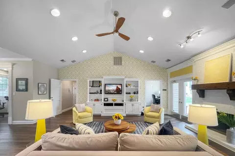 900 Golden Horseshoe Cir, Morrisville, NC 27560 photo 9