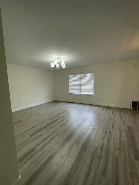 1009 N 24th St, Ozark, MO 65721 photo 9