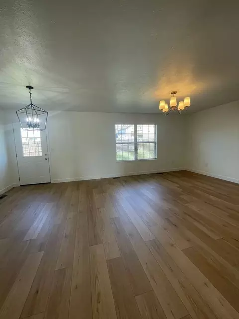 1009 N 24th St, Ozark, MO 65721 photo 2