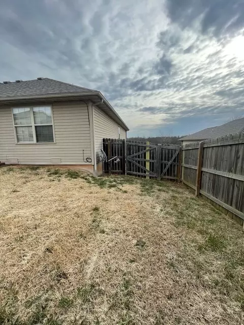 1009 N 24th St, Ozark, MO 65721 photo 16