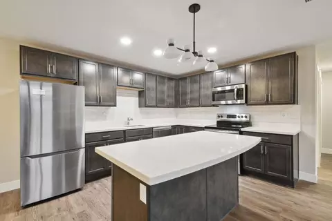 5855 W 11th Ave, Lakewood, CO 80214