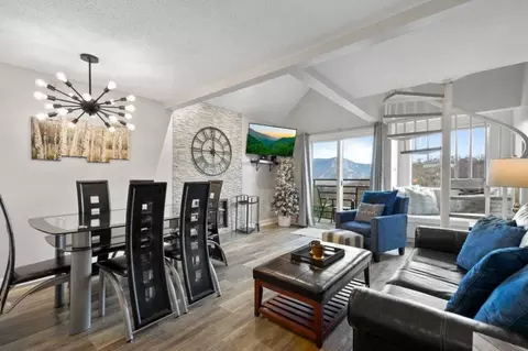 1260 Ski View Dr, Gatlinburg, TN 37738