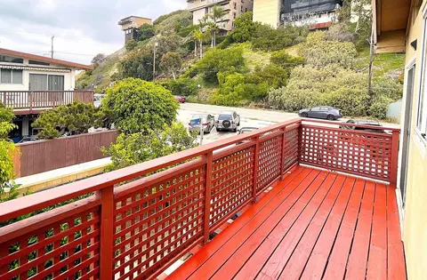 124 Rees St, Playa Del Rey, CA 90293
