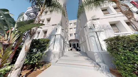 667 S Carondelet St, Los Angeles, CA 90057