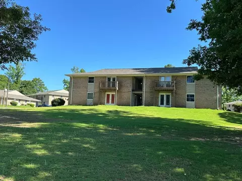 3202 Lincoln Dr, Selma, AL 36701