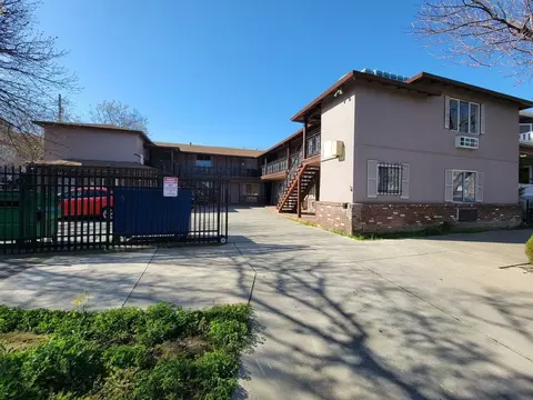 700 12th St, Sacramento, CA 95814